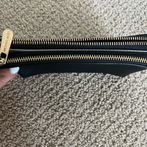 Michael Kors Dual Pouch Wallet - Picture 3 of 3